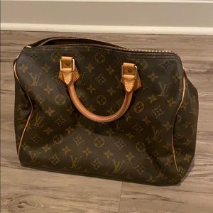 Louis Vuitton Speedy 30 bag